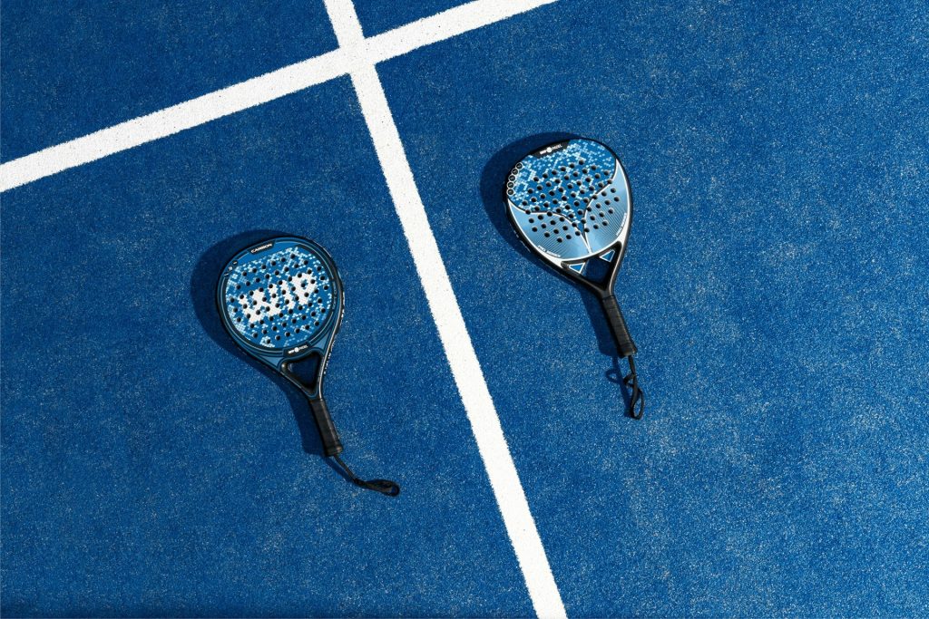 Padel racket