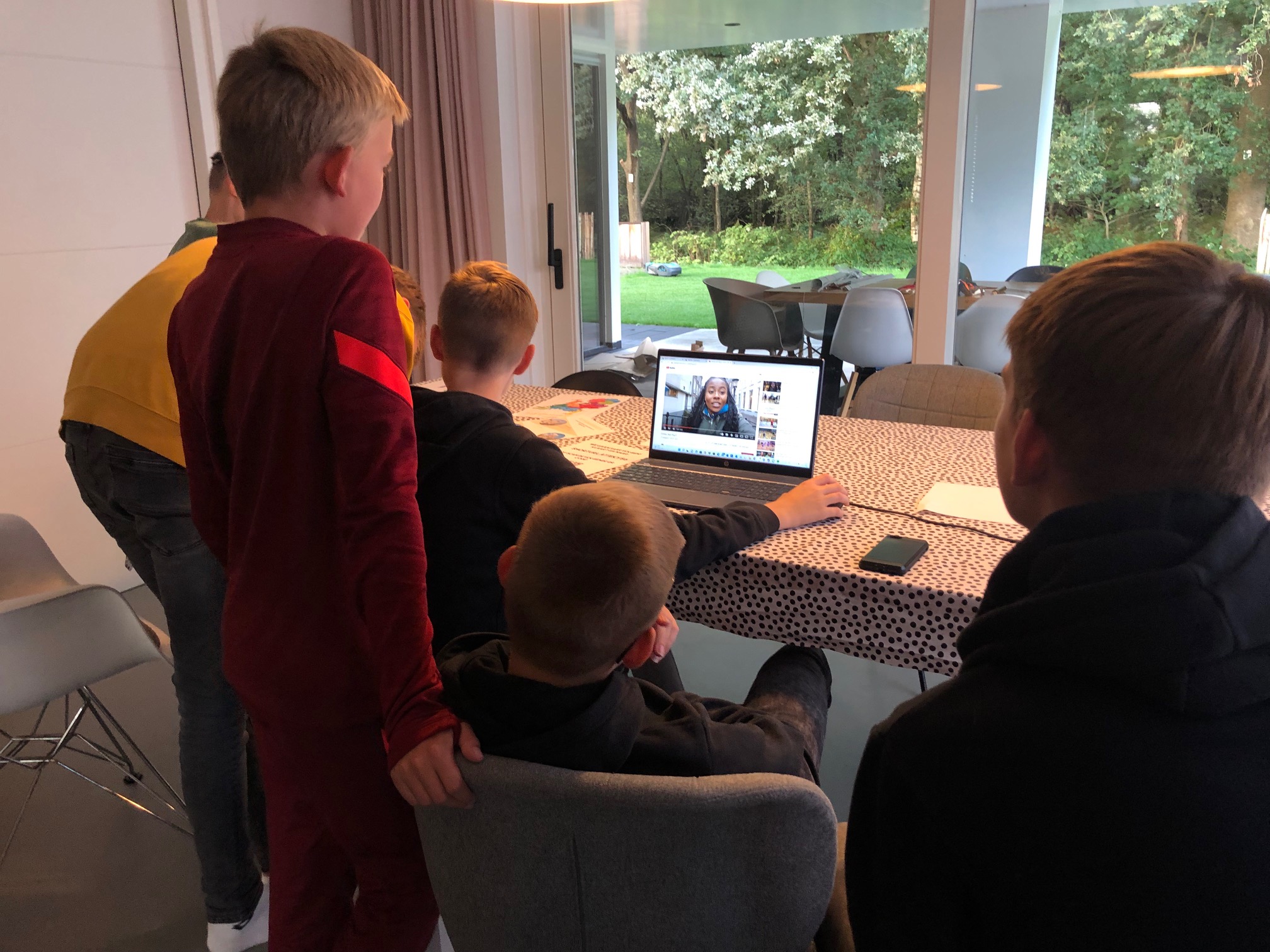 Escape room op schoolkamp Escape room op schoolkamp